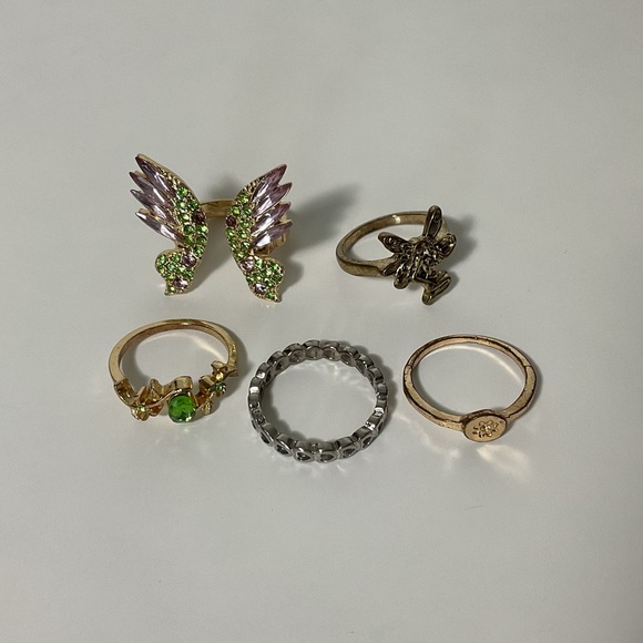 Assorted Jewelry Collection - Picture 8 of 9